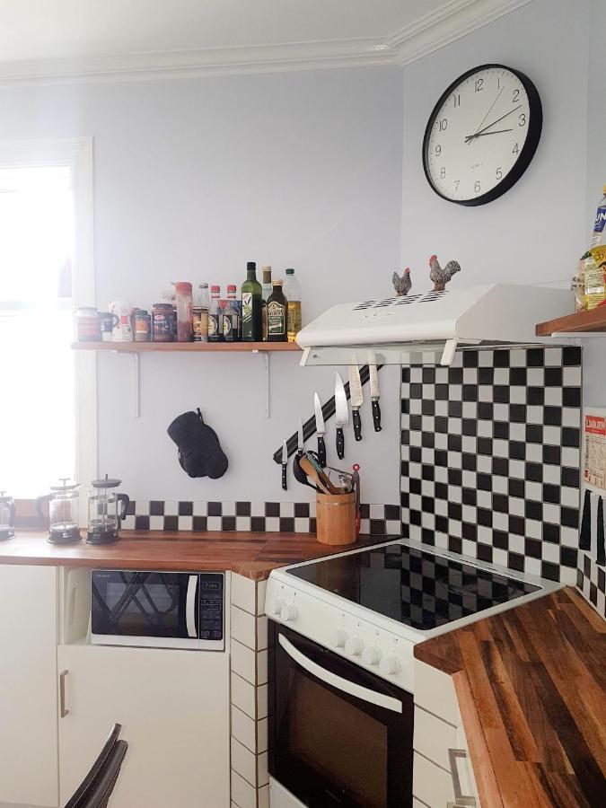 Refurinn Reykjavik Guesthouse Экстерьер фото