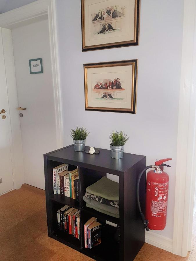 Refurinn Reykjavik Guesthouse Экстерьер фото